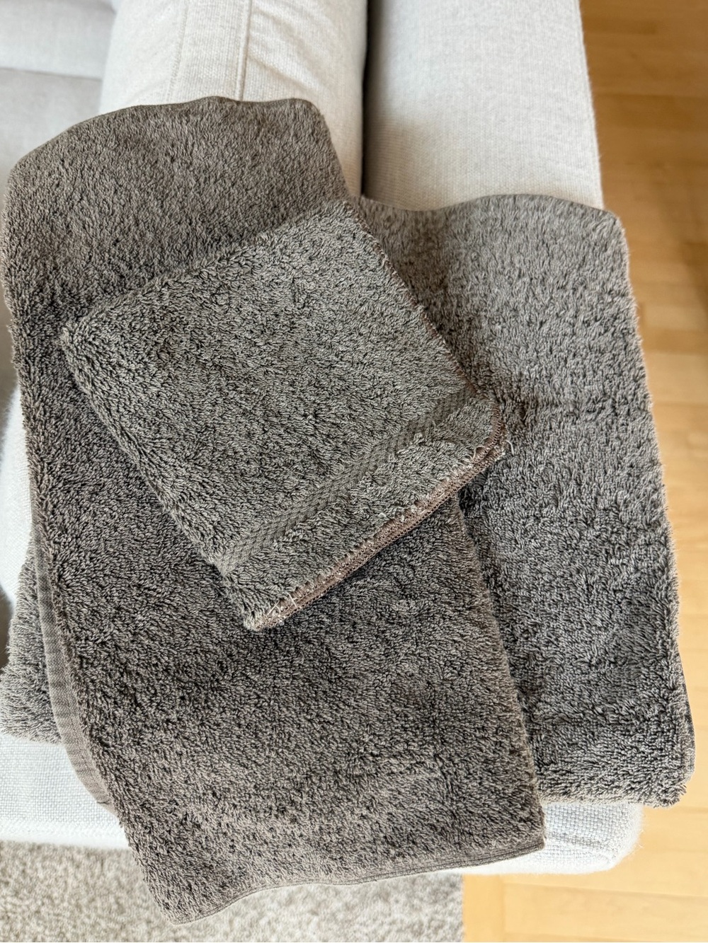 Towel Set — - Picture 4 of 4